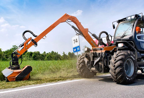 Tracteur de manutention TRE EMME Merlo Tracteur de manutention TRE EMME Merlo