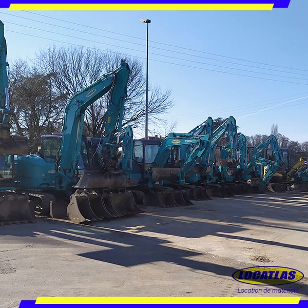 Locatlas Saint-Émilion - Pelles sur chenilles Kobelco