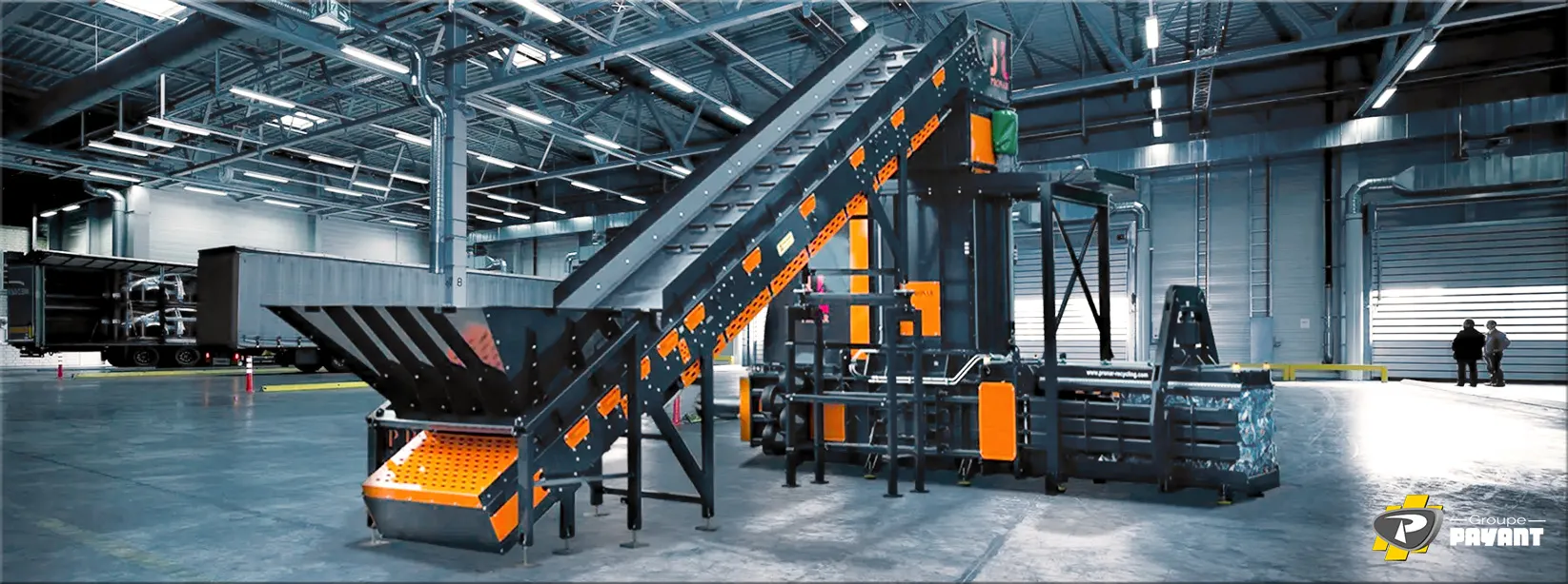 presse-hydraulique-a-balles-pronar Presse hydraulique à balles Pronar