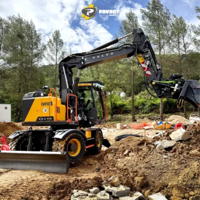 Démo pelle sur pneus EWR150 Volvo - Chantier ARTP Démo pelle sur pneus EWR150 Volvo - Chantier ARTP