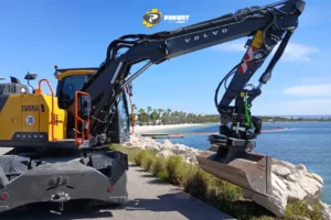Démo pelle sur pneus EWR150 Volvo - Chantier TERÉLIAN