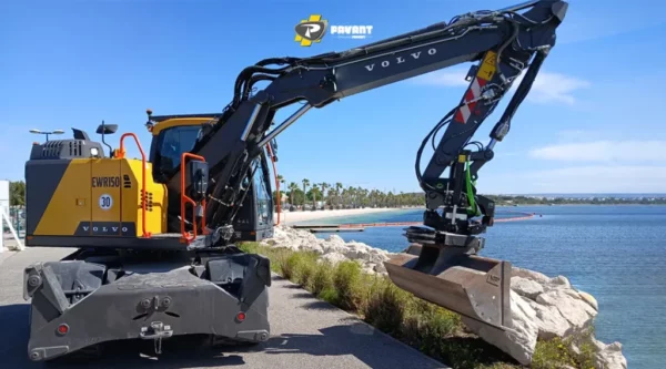 Démo pelle sur pneus EWR150 Volvo - Chantier TERÉLIAN Démo pelle sur pneus EWR150 Volvo - Chantier TERÉLIAN