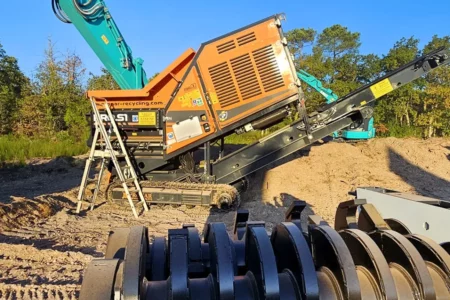 dig-tour-2025-stand-kobelco-4 dig-tour-2025-stand-kobelco-4