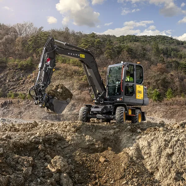 Pelle compacte sur pneus EW65 VOLVO Pelle compacte sur pneus EW65 VOLVO